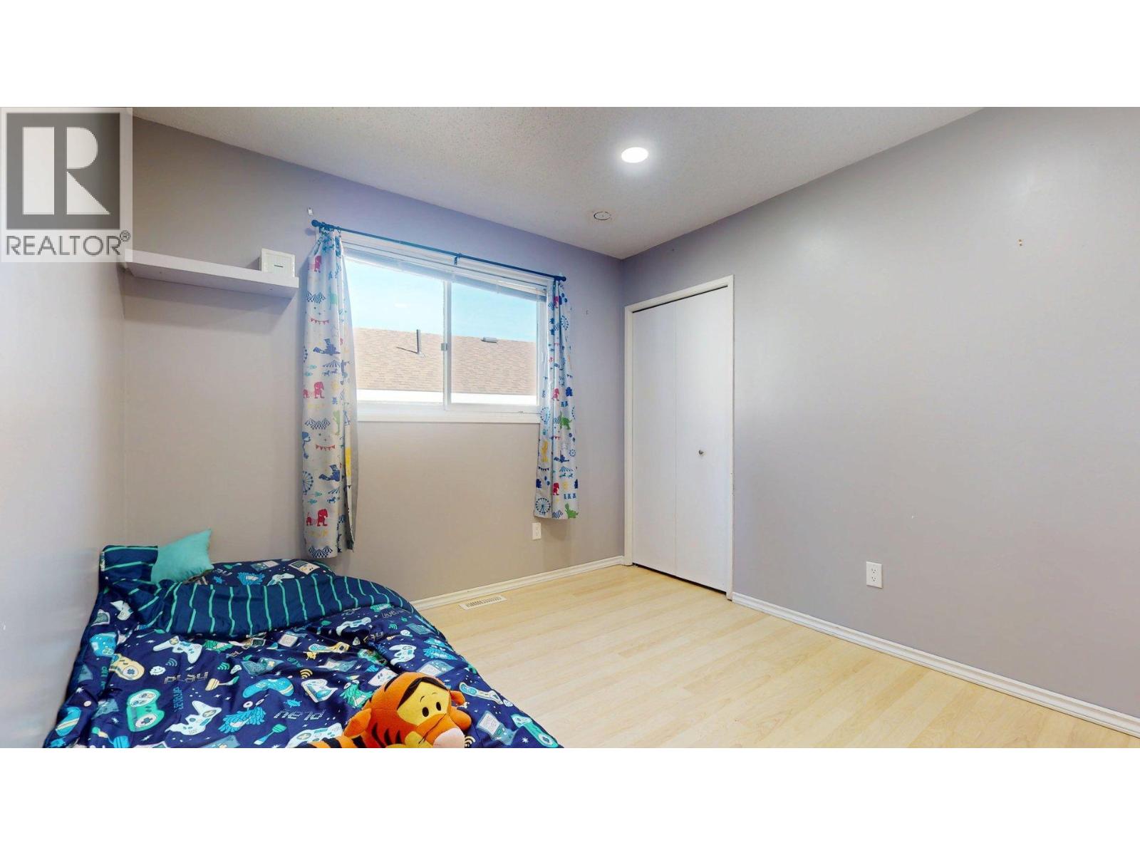 1237 Pinyon Road