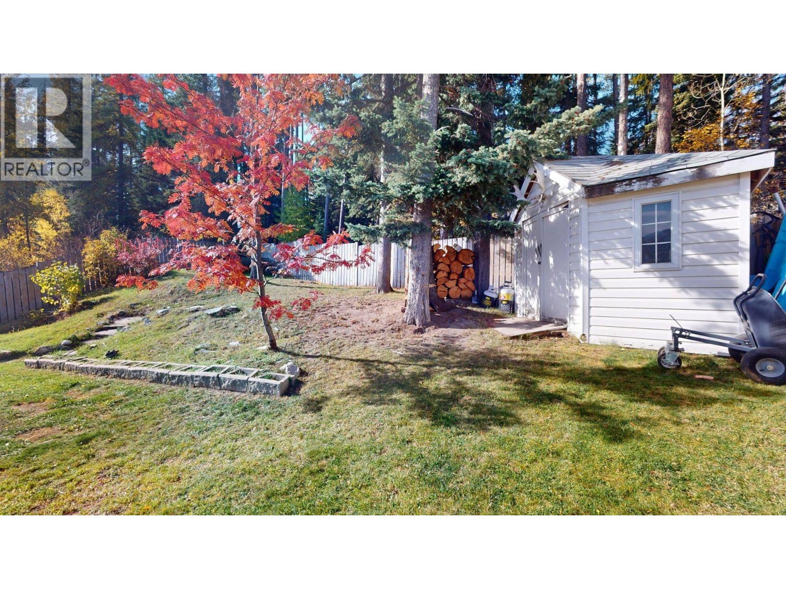1237 Pinyon Road