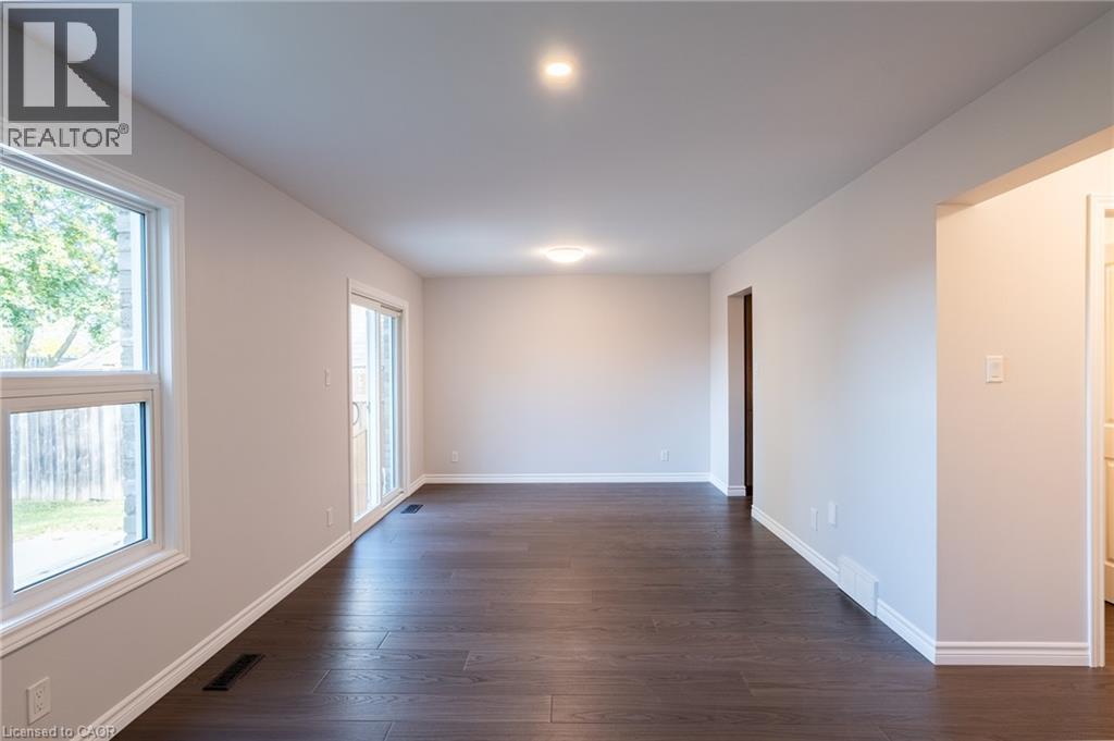 537b Barwick Crescent, Waterloo, Ontario  N2K 3P4 - Photo 14 - 40870759