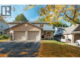 537B BARWICK Crescent, Waterloo, Ontario