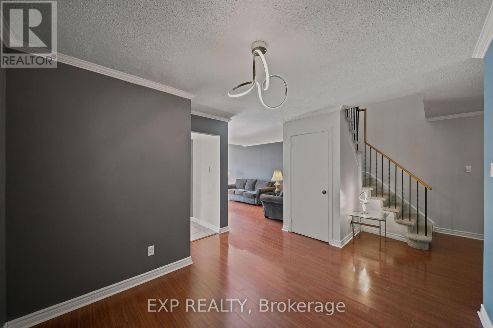 574 Latour Crescent, Ottawa, Ontario  K4A 1P3 - Photo 5 - X14015470