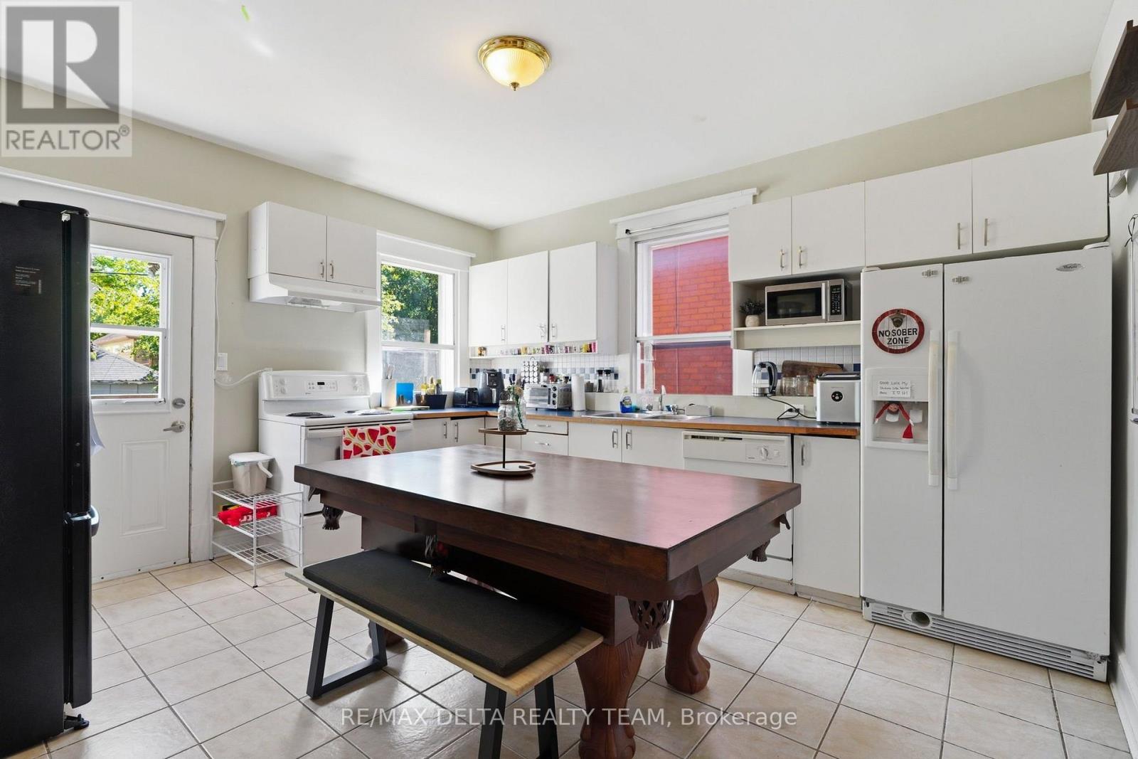 179-181 Goulburn Avenue, Ottawa, Ontario  K1N 8E3 - Photo 9 - X14016670