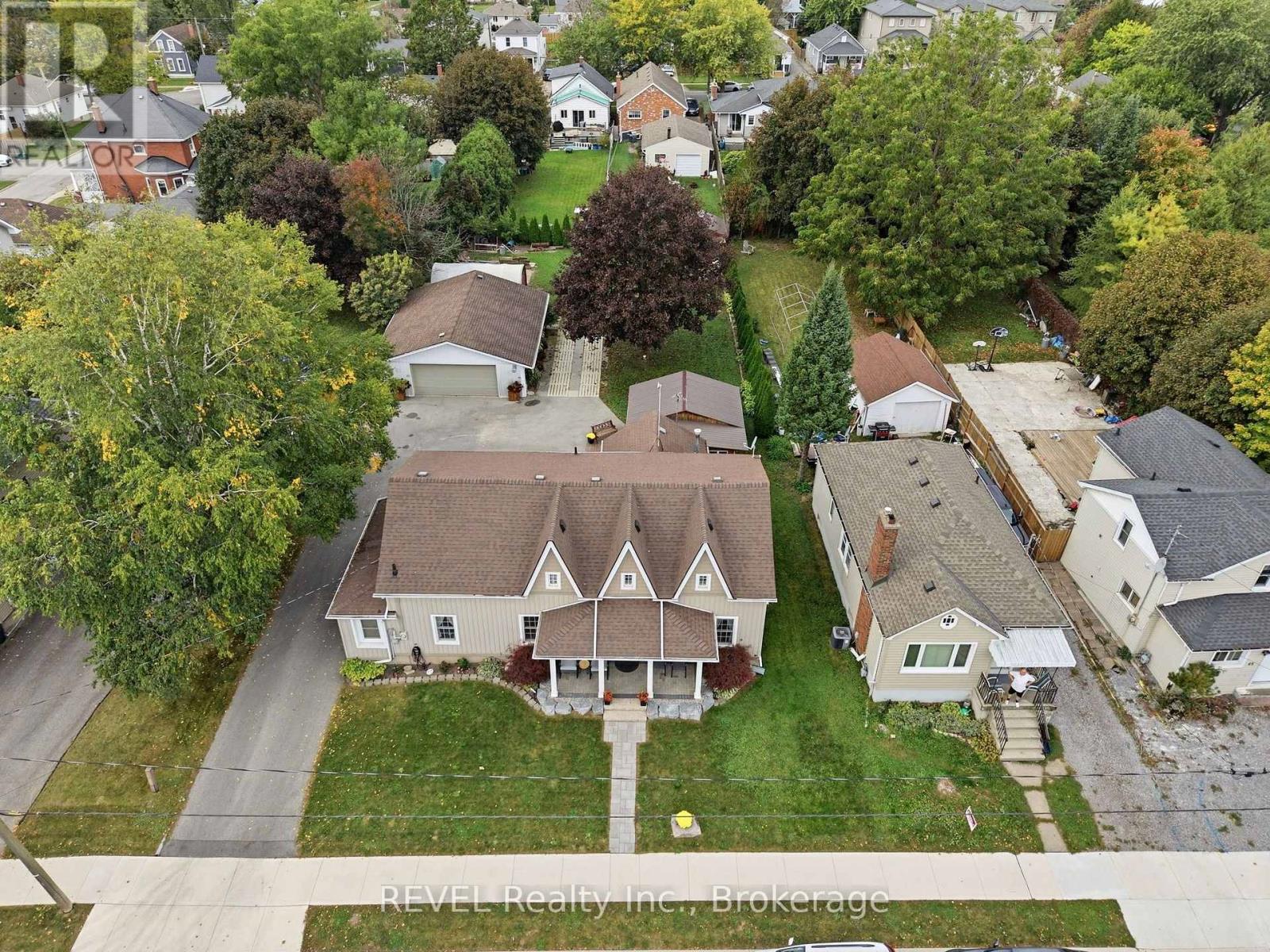 61 Queen Street N, Thorold, Ontario  L2V 2R2 - Photo 5 - X14015352