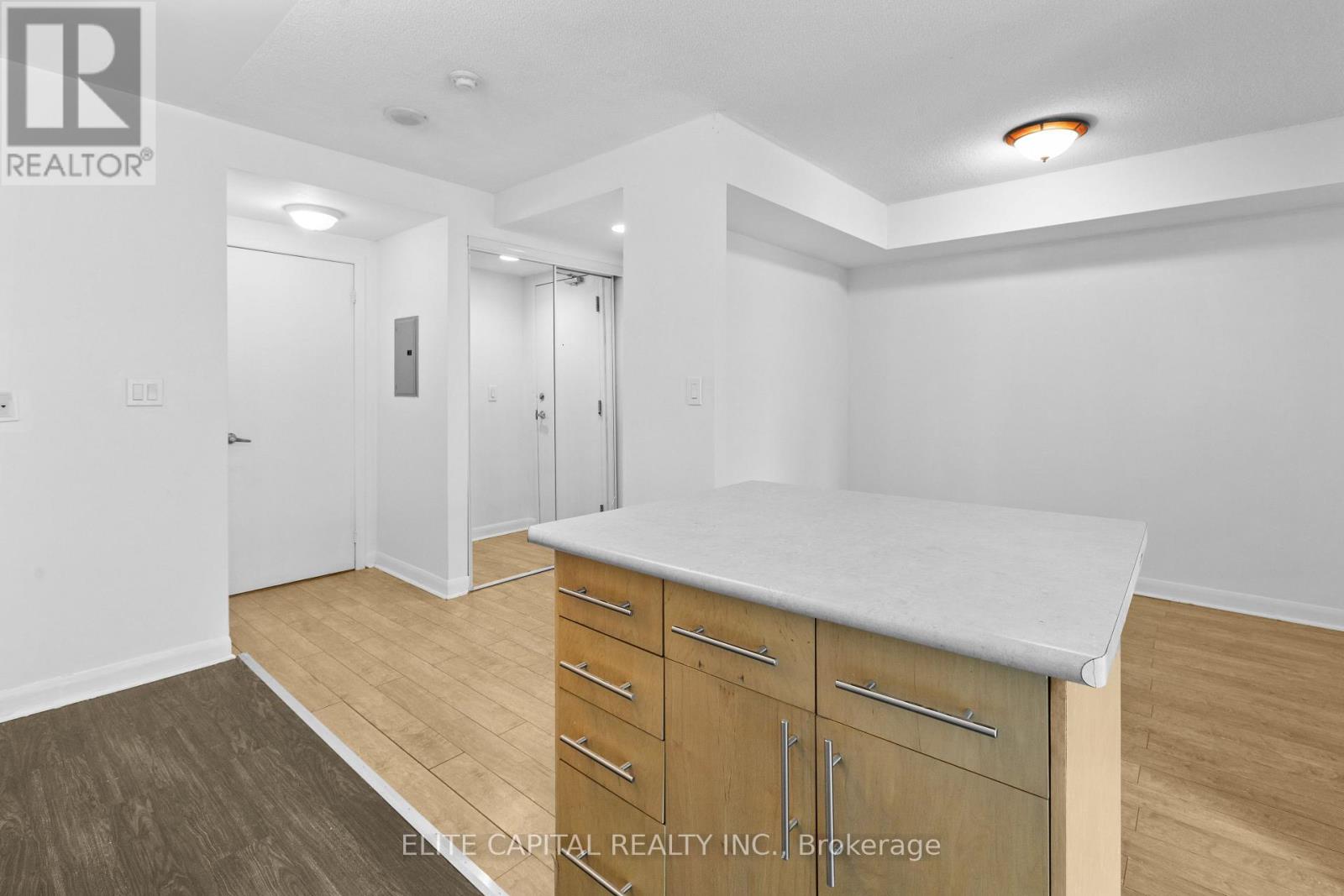 1311 - 600 Fleet Street, Toronto, Ontario  M5V 1B7 - Photo 2 - C14016124
