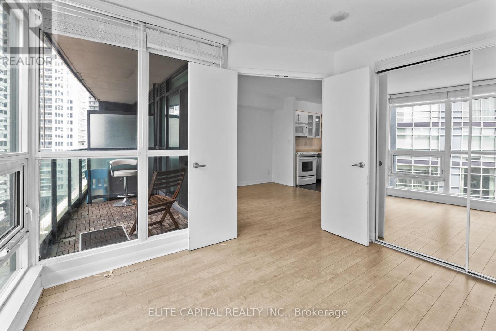 1311 - 600 Fleet Street, Toronto, Ontario  M5V 1B7 - Photo 7 - C14016124