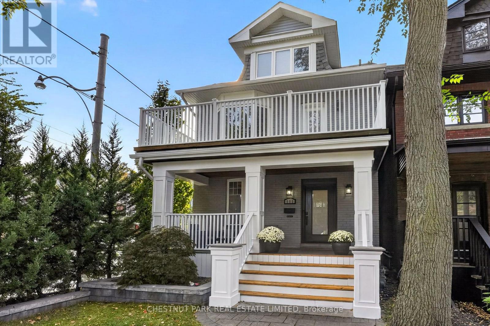 111 DIXON AVENUE, Toronto, Ontario