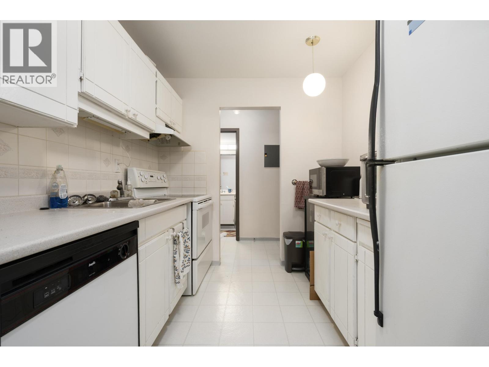 206 3451 Springfield Drive, Richmond, British Columbia  V7E 1Z2 - Photo 5 - R3174534