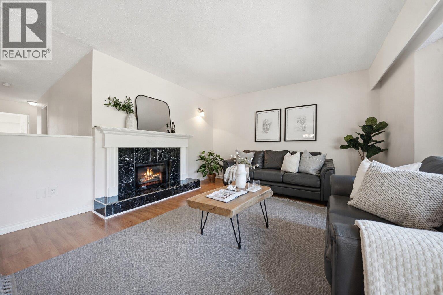 1825 Peters Road, North Vancouver, British Columbia  V7Y 1Y7 - Photo 2 - R3174537