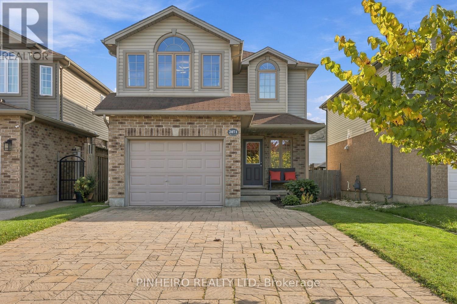 2871 Lemieux Walk, London South, Ontario  N6L 0A9 - Photo 1 - X14015676