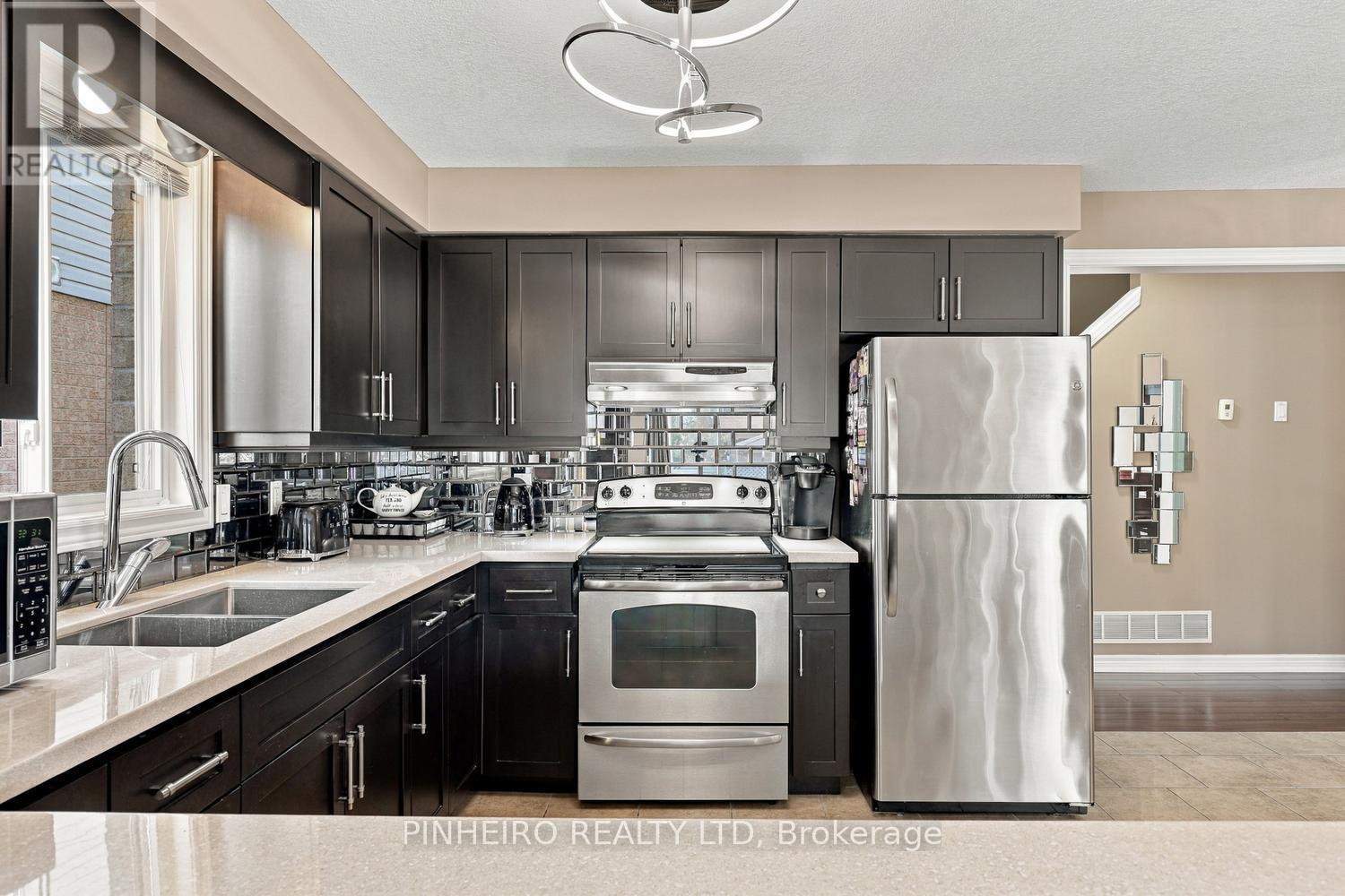2871 Lemieux Walk, London South, Ontario  N6L 0A9 - Photo 9 - X14015676