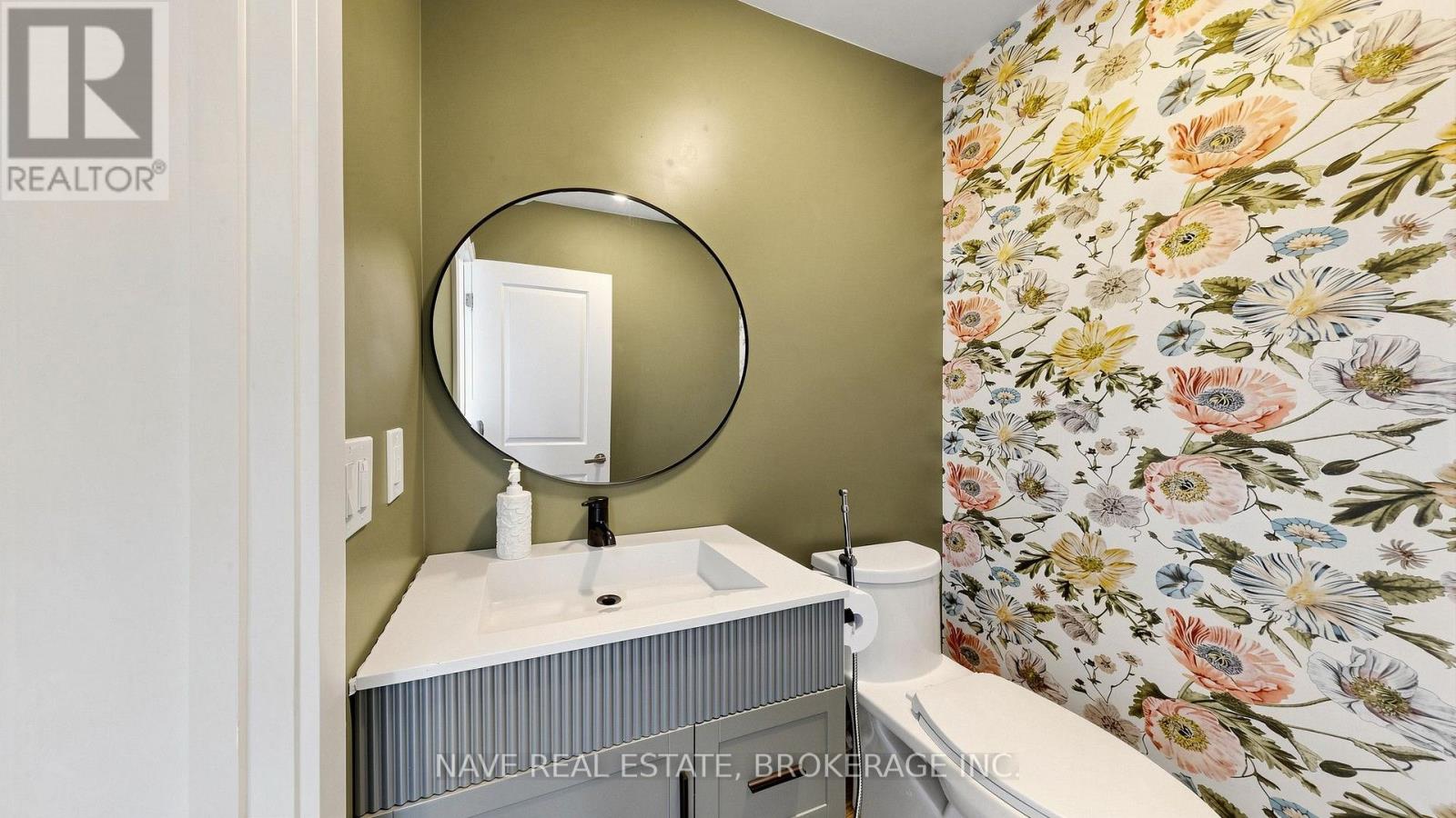 80 Troon Avenue, Vaughan, Ontario  L6A 4Z1 - Photo 9 - N14015438