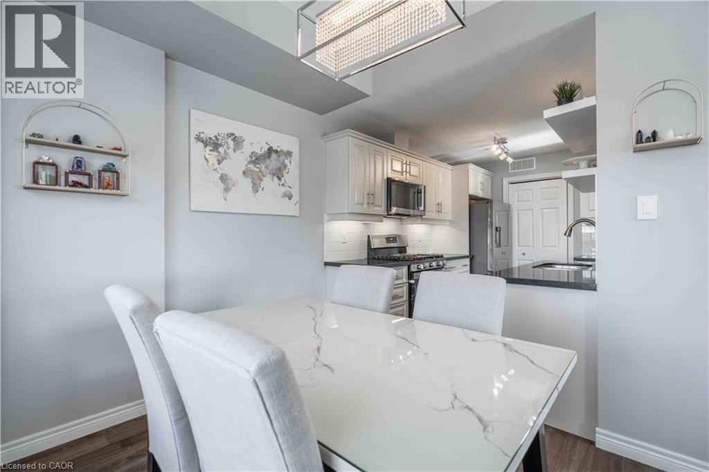 11 Stockbridge Gardens Unit# 13, Stoney Creek, Ontario  L8J 0H5 - Photo 12 - 40870719