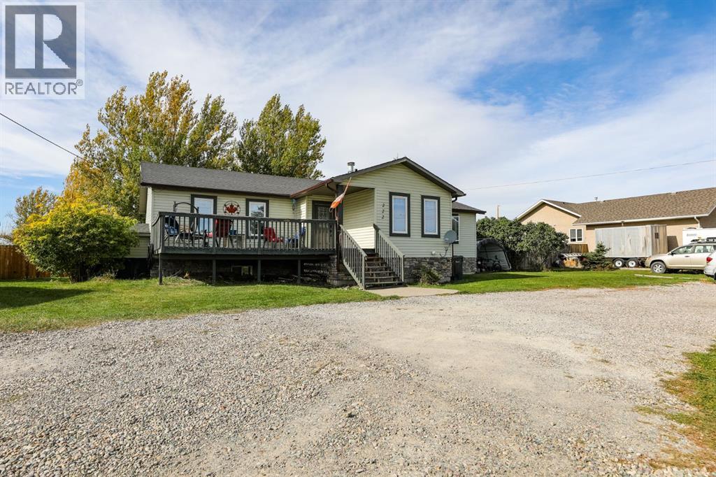 222 S 3 Street W Magrath Alberta Canada T0K1J0 3