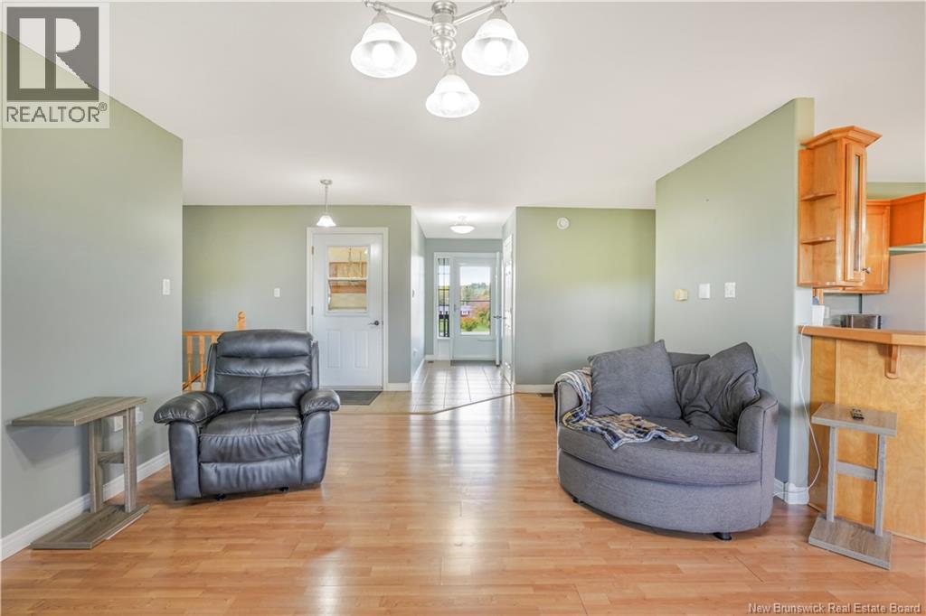 10522 Route 105, Upper Kent, New Brunswick  E7J 2B4 - Photo 6 - NB149373