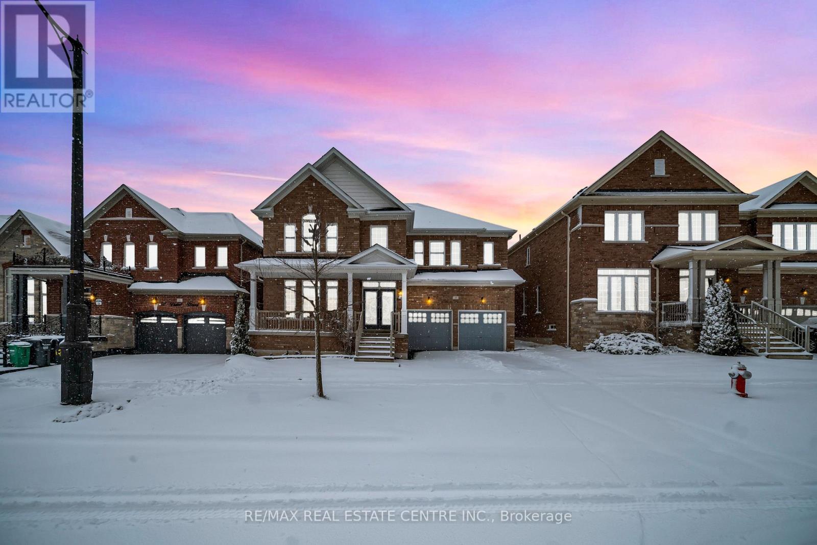 10 Vidal Road, Brampton, Ontario  L6Y 0G8 - Photo 2 - W14015282