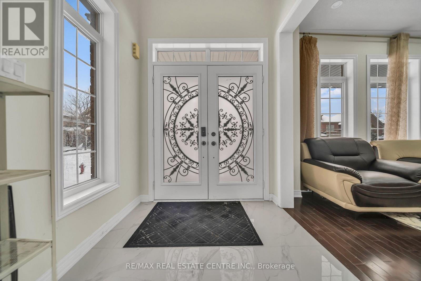 10 Vidal Road, Brampton, Ontario  L6Y 0G8 - Photo 6 - W14015282