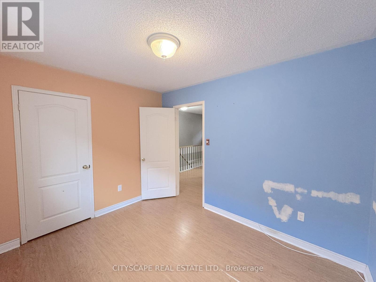 8 Safari Court, Brampton (Snelgrove), Ontario  L7A 1G8 - Photo 27 - W14015730