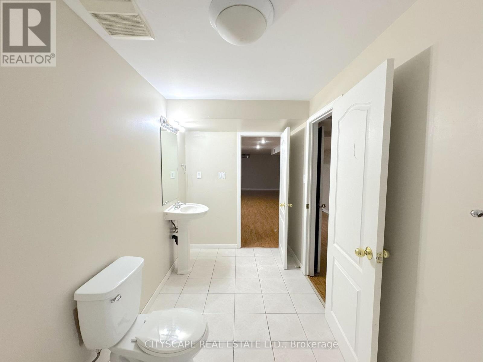 8 Safari Court, Brampton (Snelgrove), Ontario  L7A 1G8 - Photo 43 - W14015730