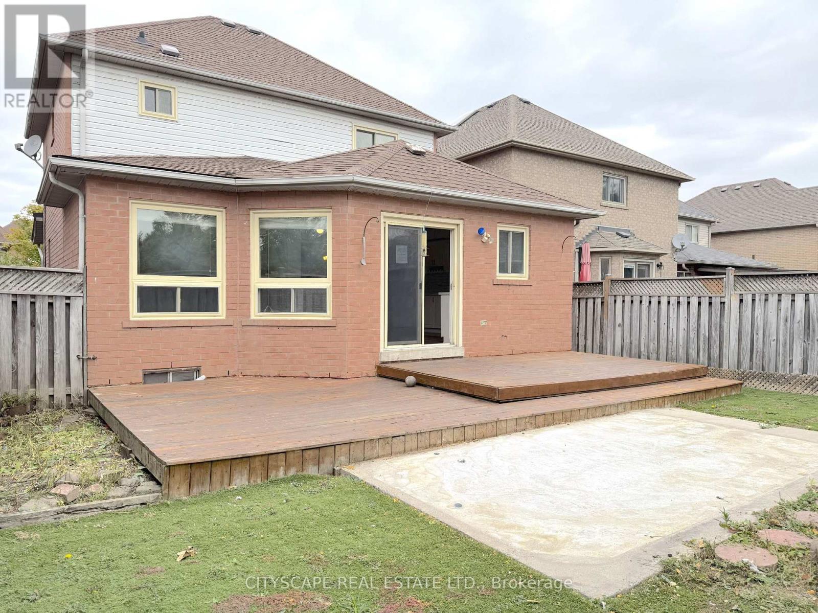 8 Safari Court, Brampton (Snelgrove), Ontario  L7A 1G8 - Photo 46 - W14015730