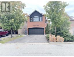 8 SAFARI COURT, Brampton, Ontario