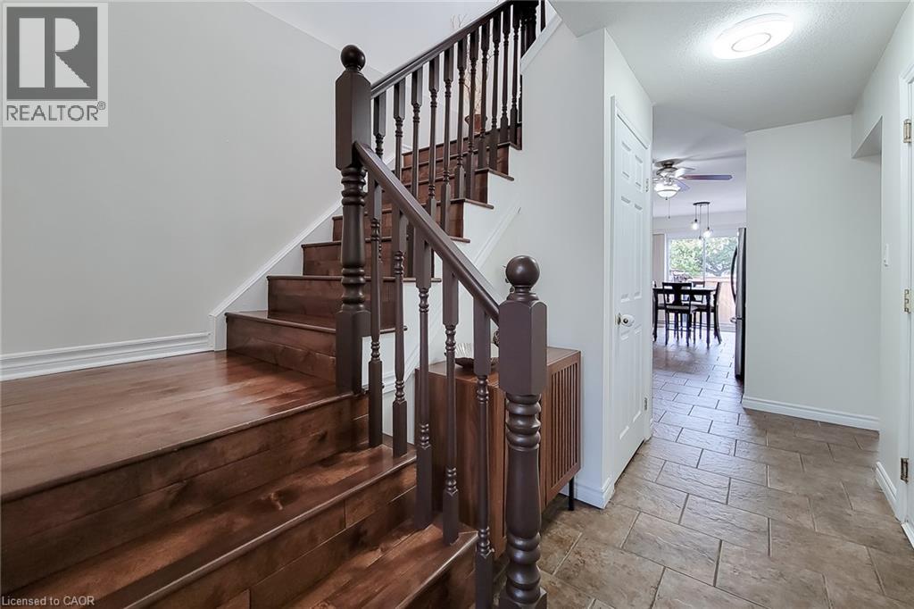 41 Vennio Lane, Hamilton, Ontario  L9B 2Y6 - Photo 23 - 40870753