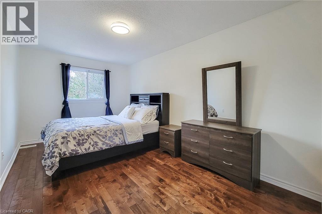 41 Vennio Lane, Hamilton, Ontario  L9B 2Y6 - Photo 28 - 40870753