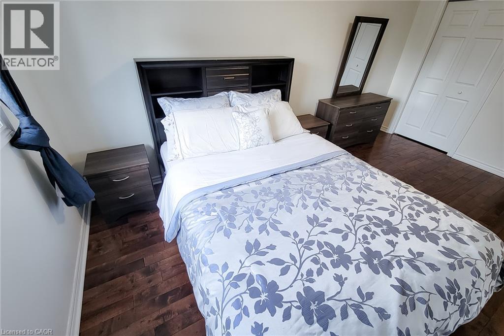 41 Vennio Lane, Hamilton, Ontario  L9B 2Y6 - Photo 29 - 40870753