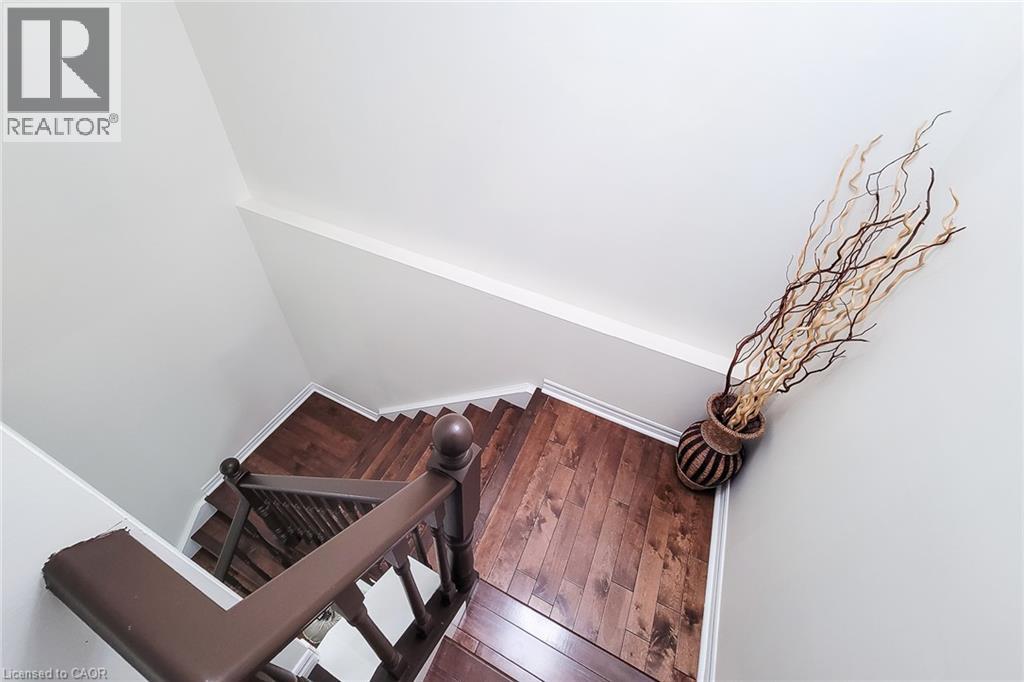 41 Vennio Lane, Hamilton, Ontario  L9B 2Y6 - Photo 39 - 40870753