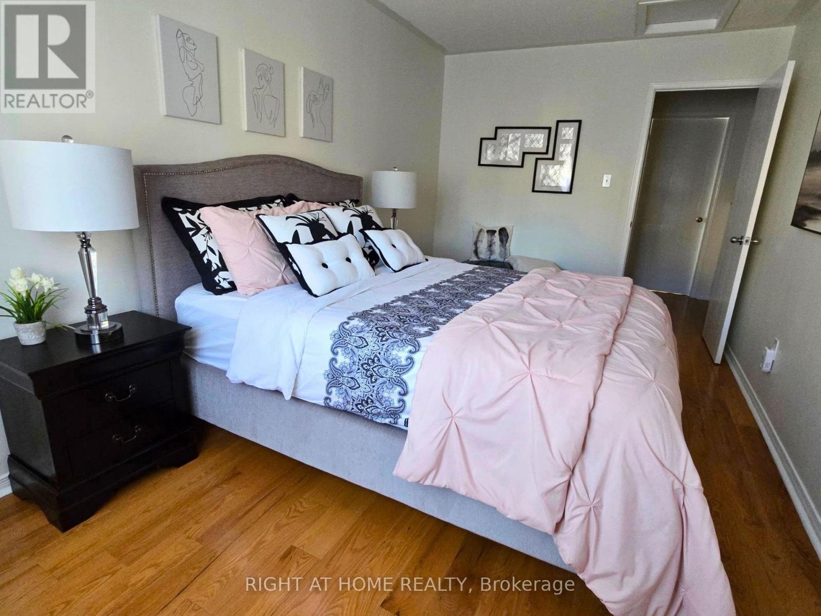 43 Brickworks Lane, Toronto, Ontario  M6N 5H8 - Photo 16 - W13867888