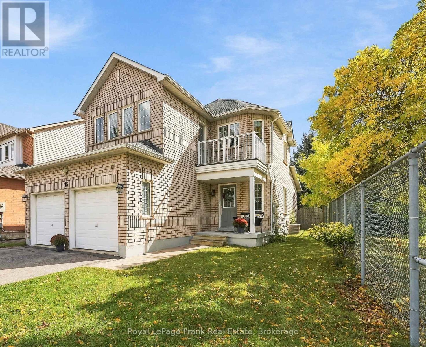 15 Sprucewood Crescent, Clarington, Ontario  L1C 5C6 - Photo 2 - E14007674