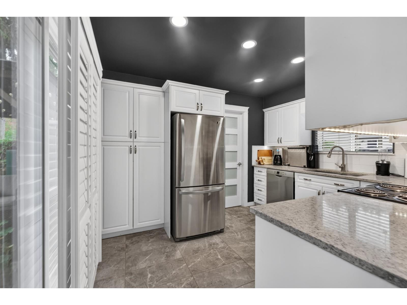 19230 Fairway Drive Drive, Surrey, British Columbia  V3S 5M8 - Photo 14 - R3174543