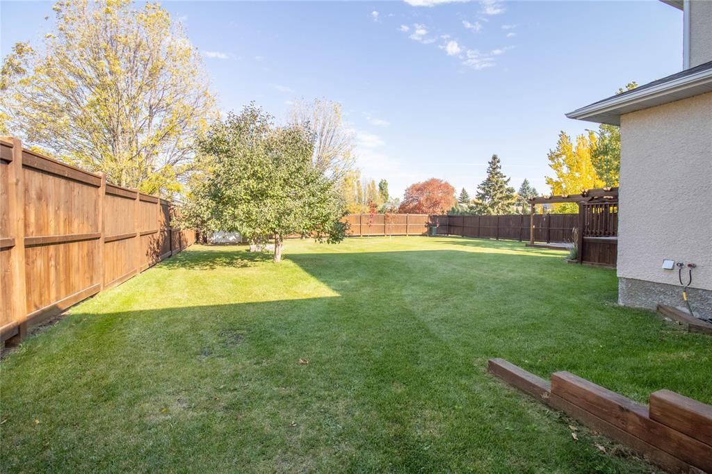 2 Northview Crescent, Steinbach, Manitoba  R5G 2A7 - Photo 36 - 202625498