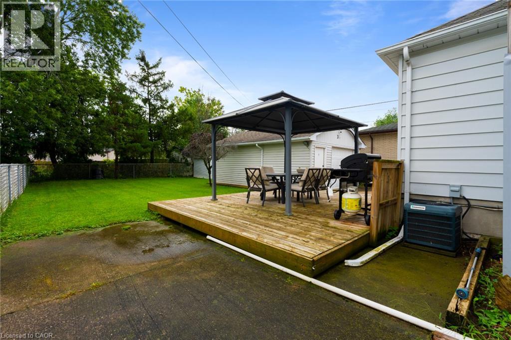3 1/2 Dundonald Street, St. Catharines, Ontario  L2P 2A8 - Photo 33 - 40867443