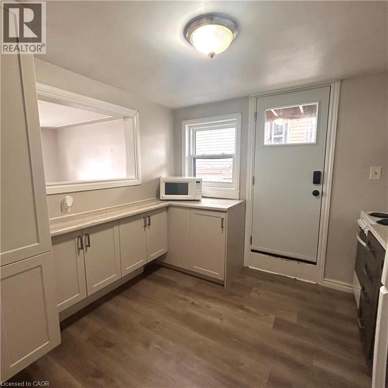 322 Edwin Street Unit# 1, Kitchener, Ontario  N2H 4P6 - Photo 5 - 40869333
