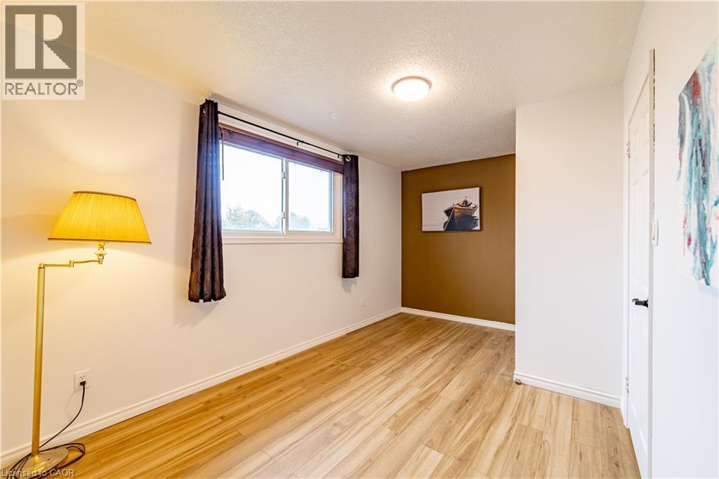 227 Fergus Avenue, Kitchener, Ontario  N2A 2H6 - Photo 16 - 40869927