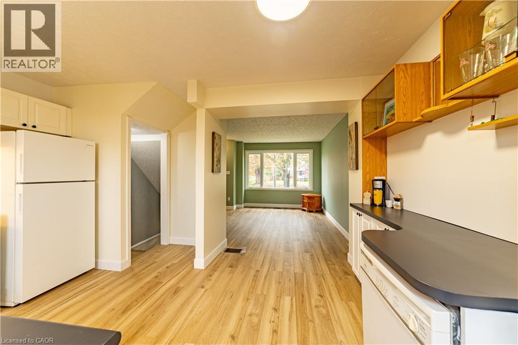 227 Fergus Avenue, Kitchener, Ontario  N2A 2H6 - Photo 8 - 40869927