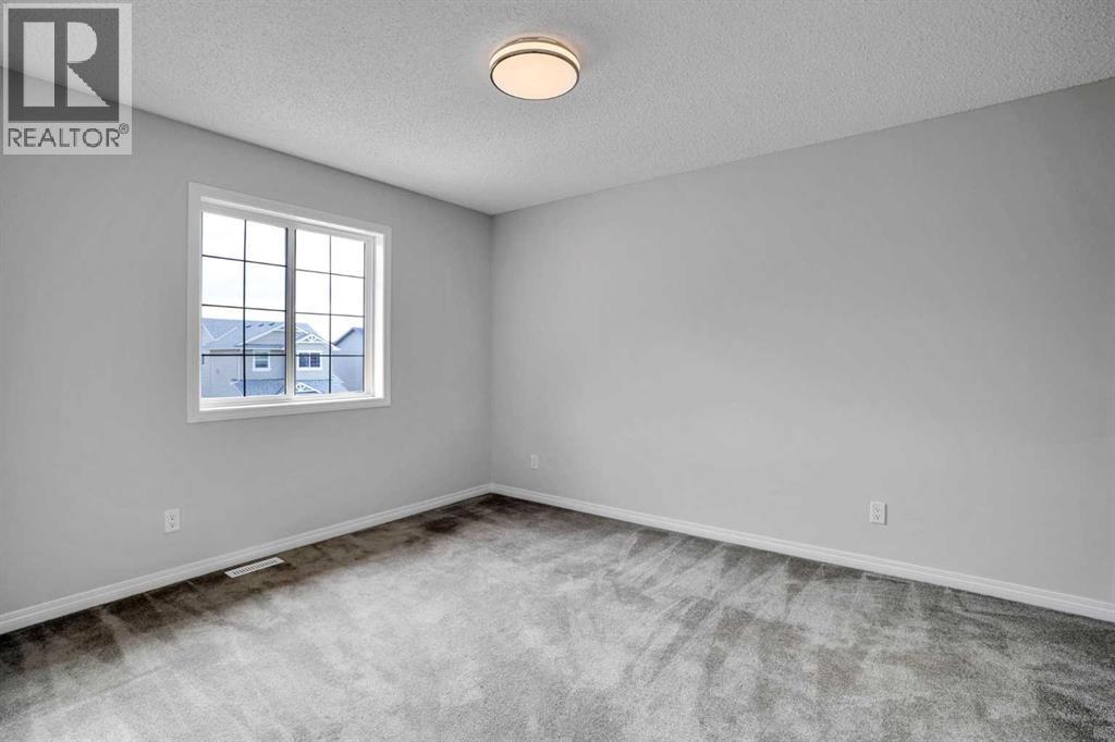 152 Hawkmere Close