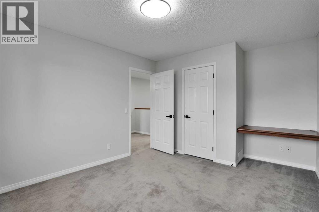 152 Hawkmere Close