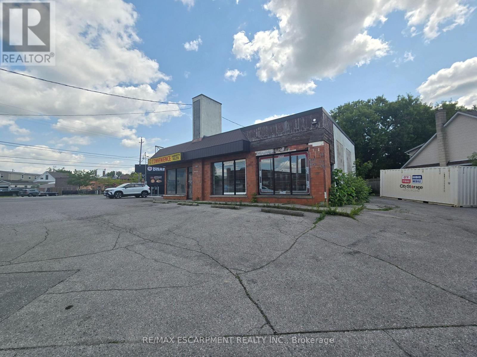 693 HAMILTON ROAD, London East, Ontario