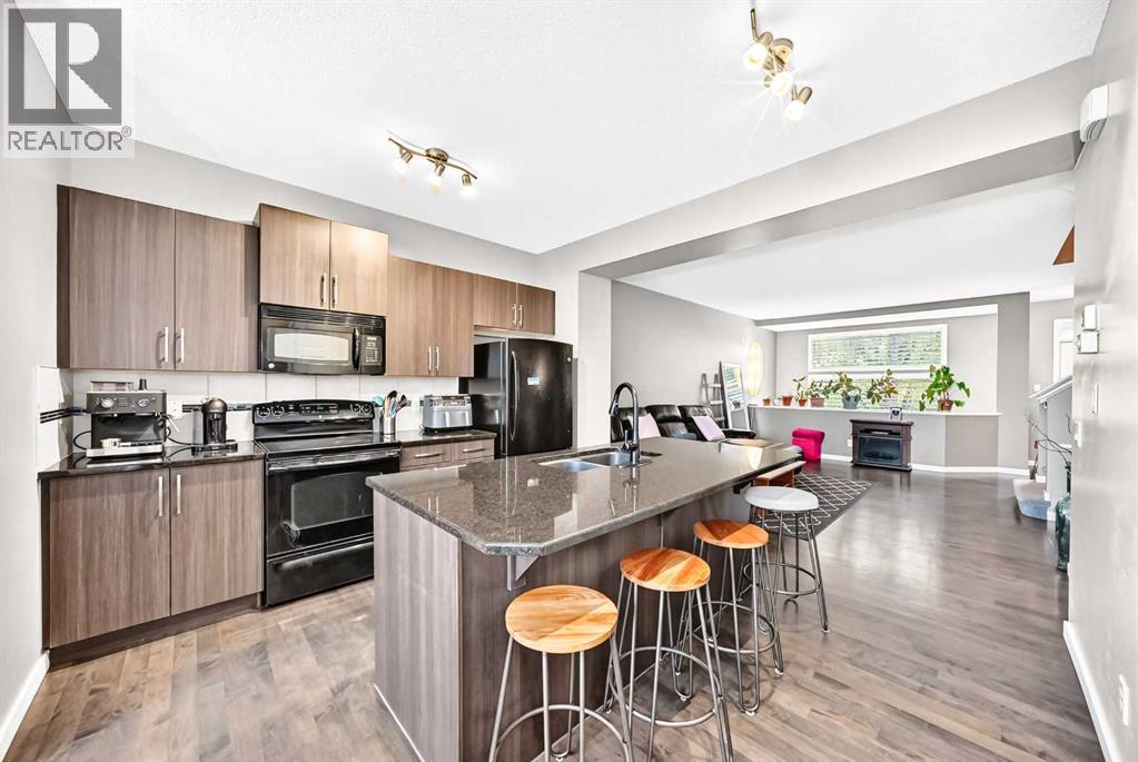 1046 New Brighton Park Se, Calgary, Alberta  T2Z 0Y1 - Photo 5 - A2347992