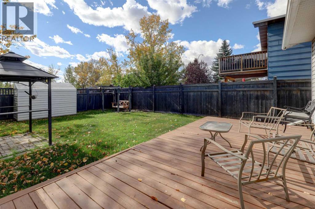 325 Flett Drive Ne, Airdrie, Alberta  T4B 1N1 - Photo 29 - A2348096