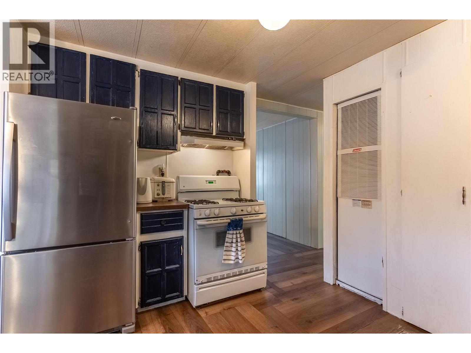 13 Topaz Crescent