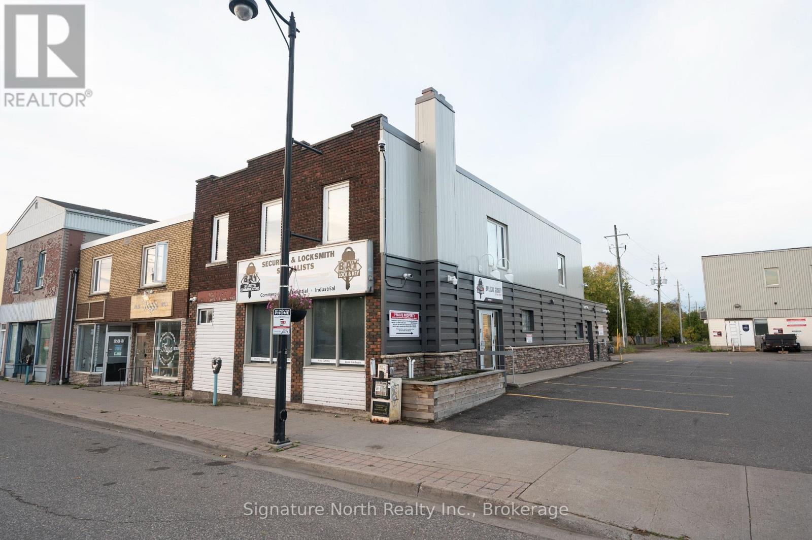 287 Bay Street, Thunder Bay, Ontario  P7B 1R7 - Photo 2 - X14016870