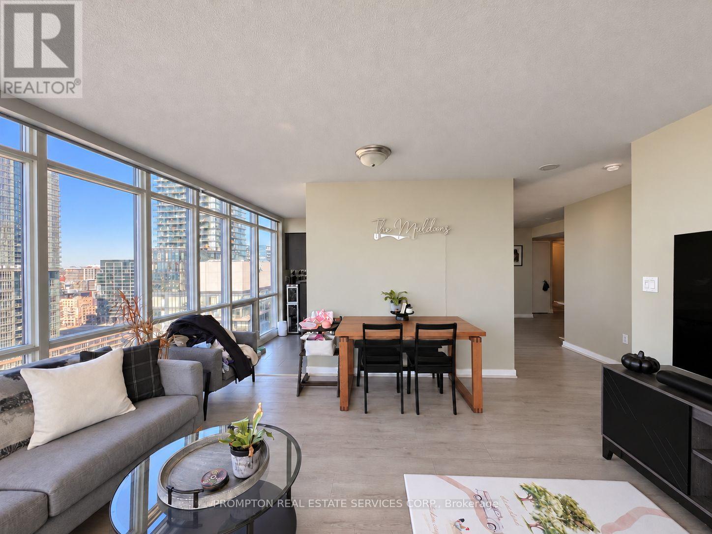 2812 - 15 Fort York Boulevard, Toronto, Ontario  M5V 3Y4 - Photo 4 - C14016880