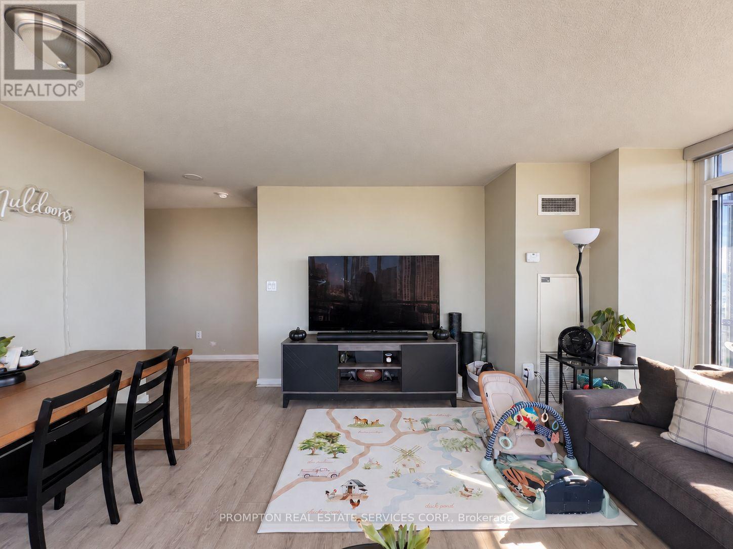 2812 - 15 Fort York Boulevard, Toronto, Ontario  M5V 3Y4 - Photo 5 - C14016880