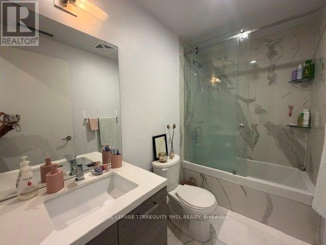 410 - 39 Brant Street, Toronto, Ontario  M5V 0M8 - Photo 17 - C14017190