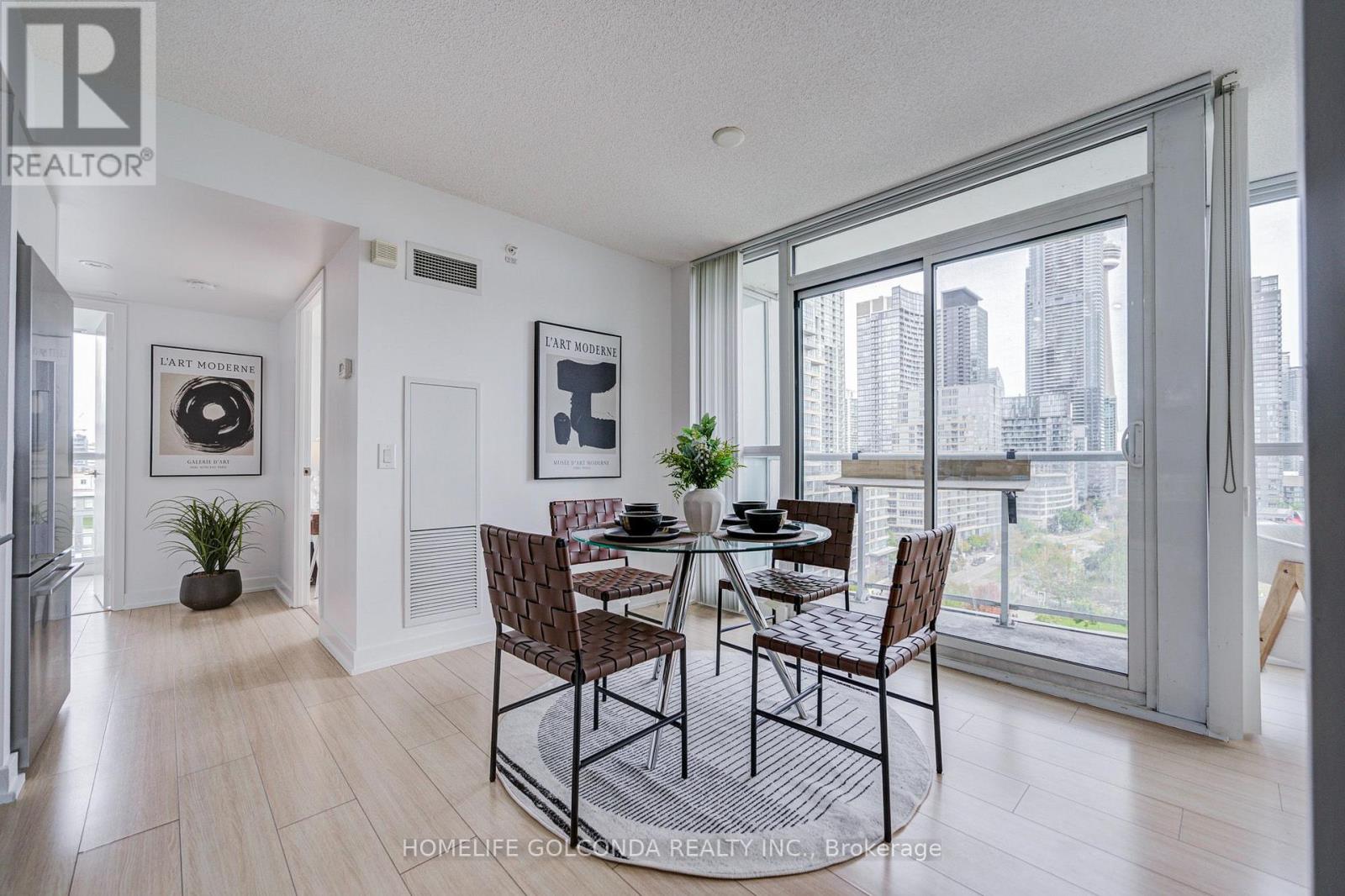 1512 - 85 Queens Wharf Road, Toronto, Ontario  M5V 0J9 - Photo 5 - C14017866