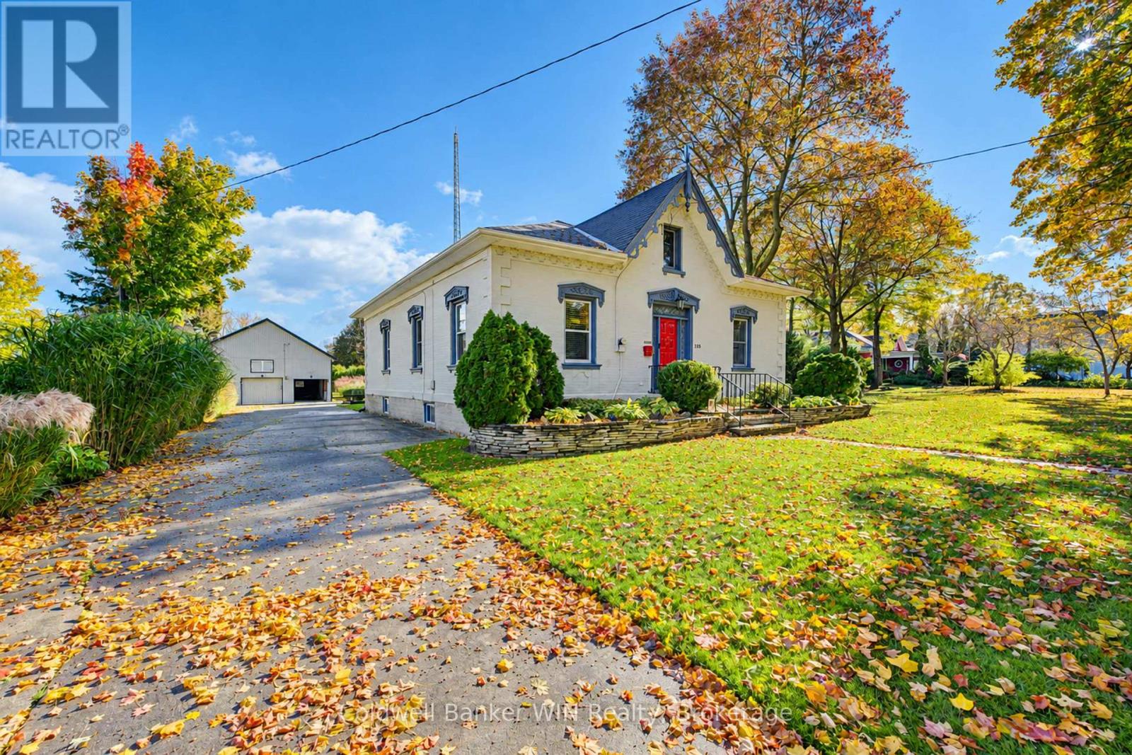 338 Fergus Street N, Wellington North, Ontario  N0G 2L2 - Photo 2 - X14017734