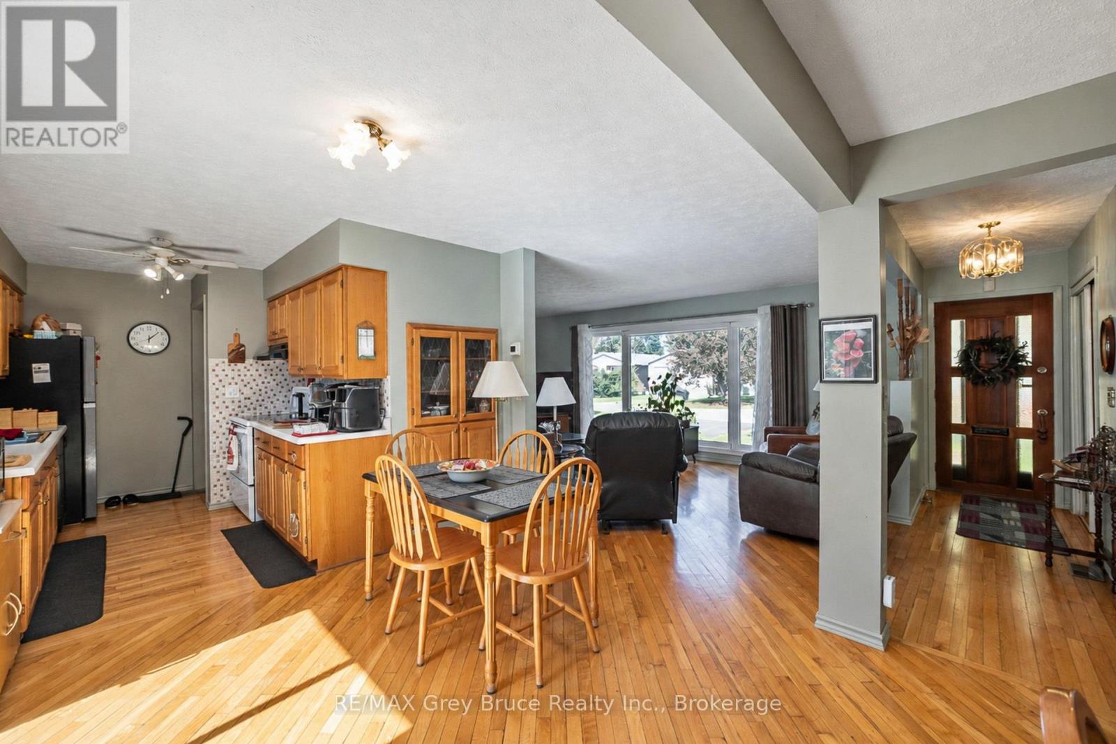 617 17th Street W, Owen Sound, Ontario N4K 4B9 - Photo 11 - X14019226