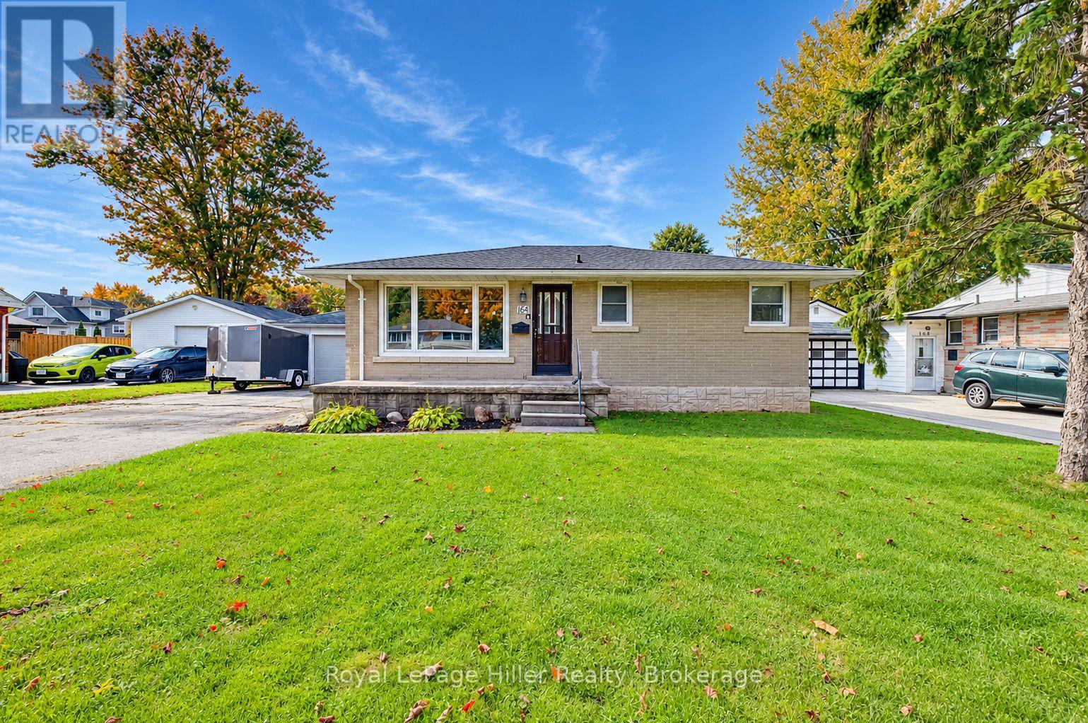 164 Strachan Street, Stratford, Ontario  N5A 2B3 - Photo 1 - X14019746